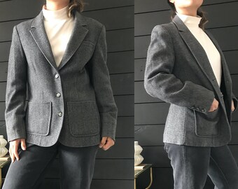 Pendleton vintage wool blazer, classic equestrian work style, minimalist retro, secretary parisian grey simple casual jacket