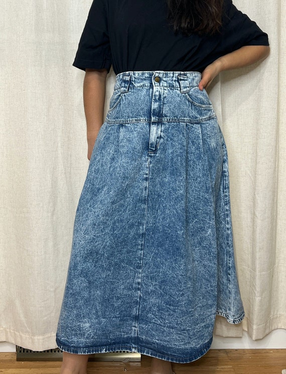 Vintage 1980s denim skirt, acid wash Medium ankle… - image 3