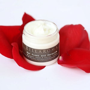 Crema batida para manos y rostro con rosas rojas y geranio