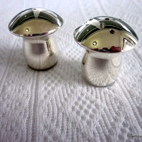 Toadstool Salt and Pepper Shakers - Very Small - Bright Silver - Good Shape - FREE SHIP