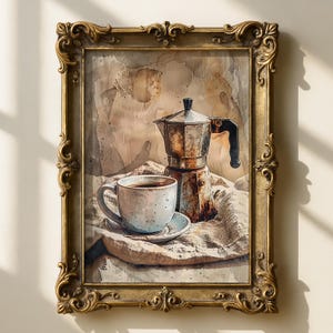 Peut inclure: Peinture à l'aquarelle d'une nature morte de café dans un cadre doré orné. Une cafetière italienne vintage et une tasse de café sur une soucoupe reposent sur un tissu en lin. La peinture a une palette de couleurs chaudes et neutres.