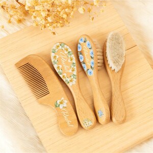 Set de cepillo de madera personalizado para bebé, recuerdo para niña o niño, regalo de cumpleaños personalizado, cepillo y peine de madera para recién nacidos.
