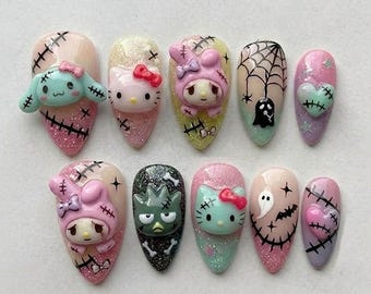 Uñas postizas de Halloween en tonos pastel hechas a mano / Diseño de uñas con personajes cosidos en rosa / Charm de corazón fantasma espeluznante en 3D / Set de uñas Kawaii Y2K