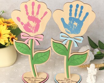 Personalized Mother’s Day Handprint Flower Sign, DIY First Mother's Day Handprint Sign, Mother's Day Sign, Gift For Mom