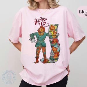 Wizard of Oz Scarecrow Comfort Colors Shirt, Jonathan Bailey Sweatshirt, Wicked Musical Theatre Fan Shirt, L Frank Baum Shirt, Fiyero Shirt image 3