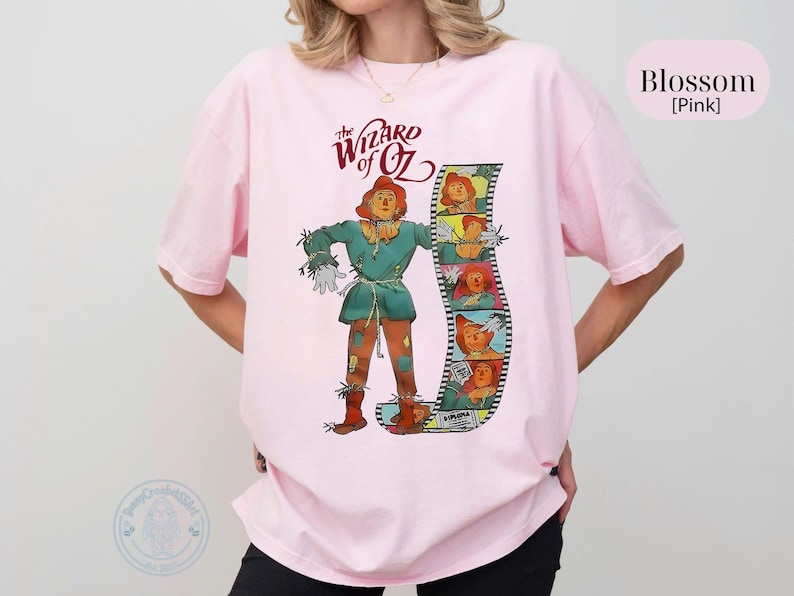 Wizard of Oz Scarecrow Comfort Colors Shirt, Jonathan Bailey Sweatshirt, Wicked Musical Theatre Fan Shirt, L Frank Baum Shirt, Fiyero Shirt image 3