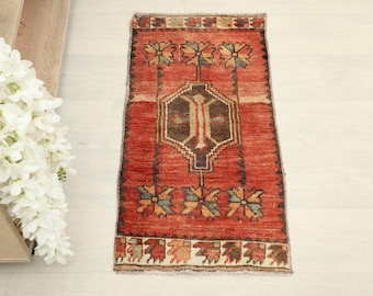 Tiny Turkish Rug, Muted Red & Brown Accent Rug, Handmade Tribal Wool Rug, Vintage Door Mat, Boho Home Decor Gift, 1.8x3.2 ft Small Rug