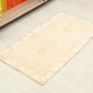2x3 Vintage Turkish Oushak Rug: Bathroom Small Rug, 2x3 Turkish Rug, 2x3 Vintage Door Mat, Handwoven Mat, Entryway Mat, Kids Bath Mat