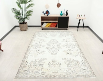 6x10 Ft Beige Cream Vintage Oushak Rug, Turkish Area Rug, Floral Rug, Hand Knotted Wool Rug, Neutral Living Room Rug, Organic Modern Rug
