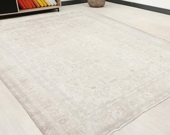 10x13 ft vintage Turkish wool area rug | faded beige medallion living room carpet | neutral distressed home decor