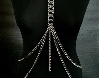 Arnés de cadena corporal de acero hecho a mano / Cadena de cintura plateada de estilo industrial, joyería gótica vanguardista para festivales.