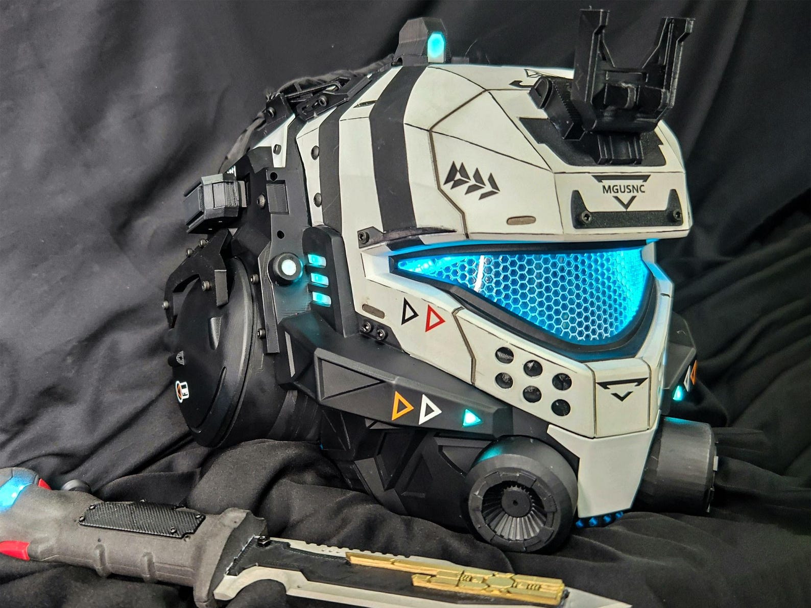 Red Rising Pulseblade Titanfall 2 Pulse Blade Pilot Helmet - Etsy
