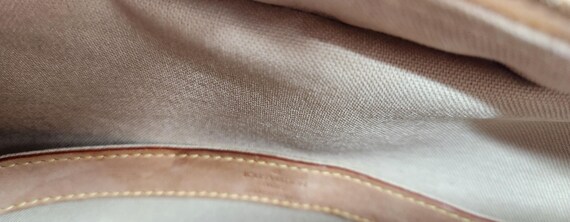 Authentic LV Naviglio Azure with adjustable strap - image 3