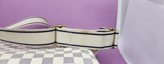 Authentic LV Naviglio Azure with adjustable strap - image 10