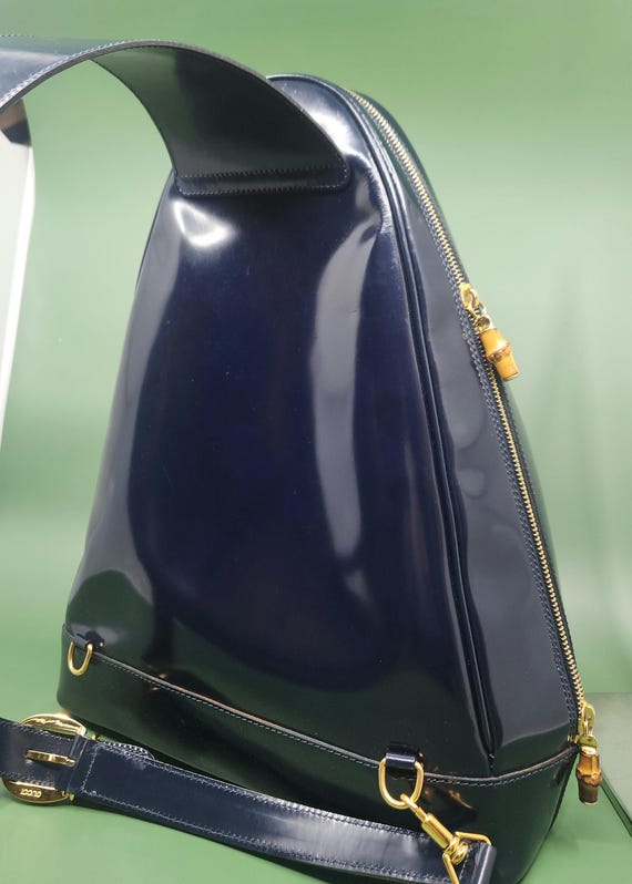 Authentic pre owned Structured  Gucci crossbody i… - image 5