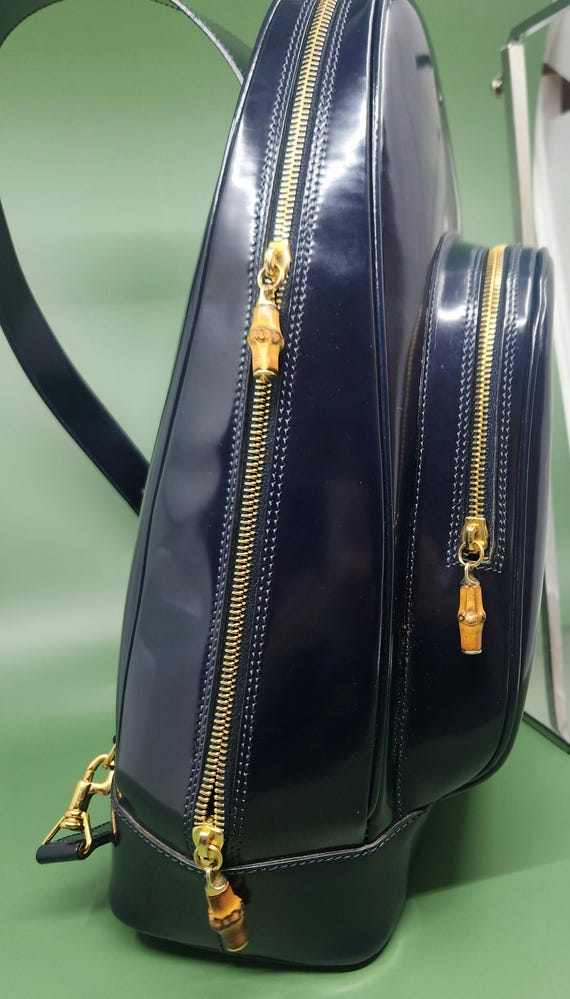 Authentic pre owned Structured  Gucci crossbody i… - image 2