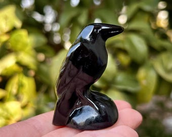 Cuervo tallado en obsidiana negra natural, adorno animal de cristal hecho a mano, decoración gótica.