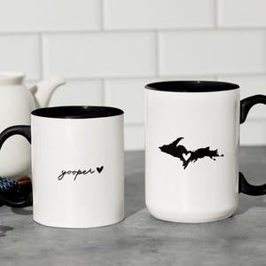 Michigan Upper Peninsula Black Accent Ceramic Coffee Mug: State Gift Souvenir 11oz 15oz