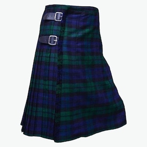 Black Watch Tartan Kilt- Scottish Traditional 16 oz 8yard Men&#39;s Handmade Black Watch Tartan Kilt- Made with Acrylic Wool
