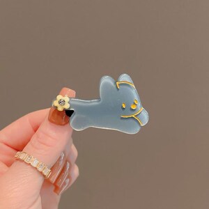 Original, personalized cartoon dog-themed high-end bang clips, cute for reducing age appearance, children's hairpins ,three colors