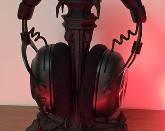 Gothic Headphone Stand, Dark Fantasy/Horror Headphone Stand, Gaming Headset Desk Stand