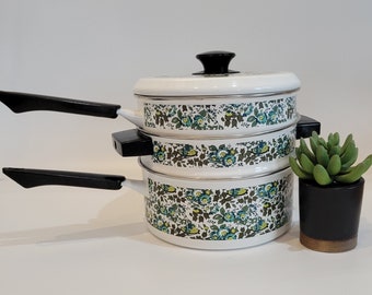 Vintage pots and pans retro floral kichen decor