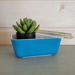 Vintage pyrex refrigerator dish blue 502-B rectangle retro kitchen replacement