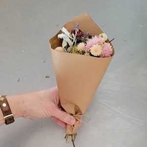 Mini dried bouquet / dried flowers bouquet