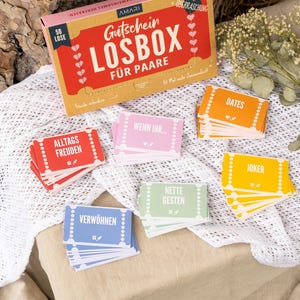 AMARI® VOUCHER BOX per coppie - 50 lotti di buoni per momenti di coccole ed esperienze per due per divertimento e amore - per compleanni, anniversari