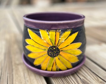 Sunflower Planter, Flowerpot, Housewarming Gift, Hand painted, Home Décor, Teacher Gift, Handmade Pottery by Daisy Friesen