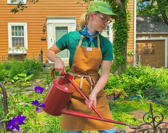 Gartenschürze aus Bio-Canvas | ARTEFAKT - Handgefertigt in Omaha, NE