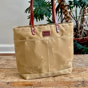 Zipper Tote in Waxed Canvas or Cotton Twill | ARTIFACT - Handmade in Omaha, NE