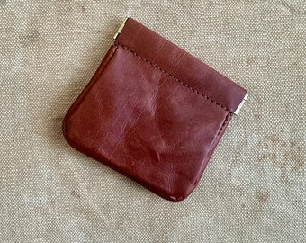 Full Grain Harness Leather Squeeze Pouch | ARTIFACT