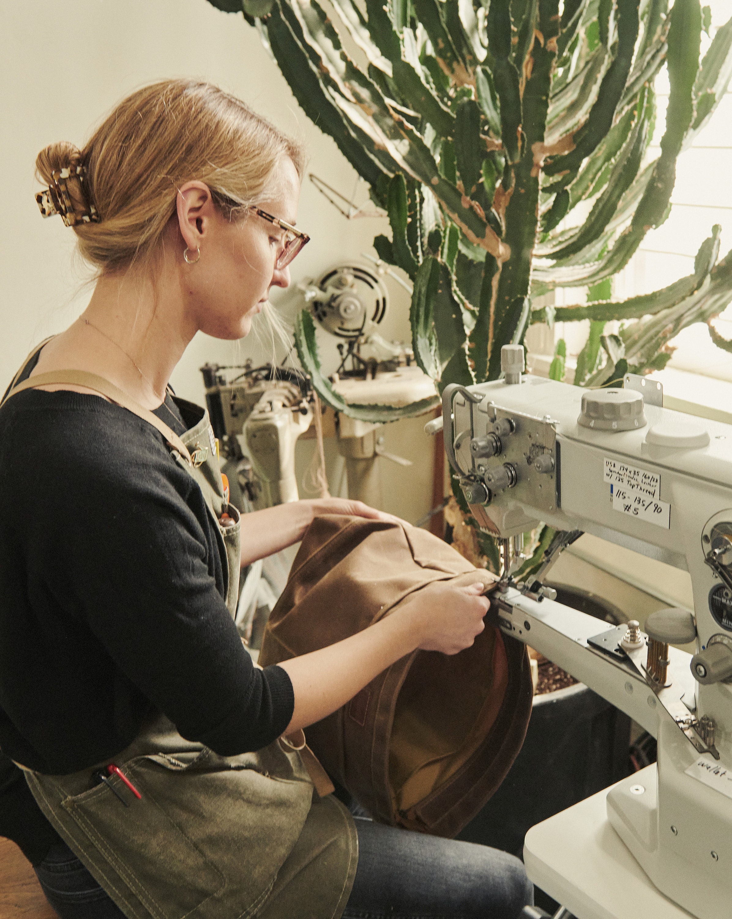 Wax Canvas & Leather Garden Tote in Rust Slate or Black - Etsy