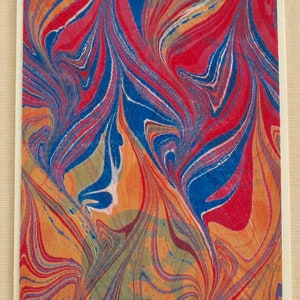 SSC130 Notitiekaart van handgemarmerde zijde in rood, blauw en oranje. Geen verzendkosten!