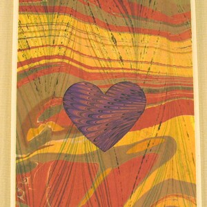 SHC110 mano artigianale in seta marmorizzata Heart Card dice "ti amo" in toni Russet.
