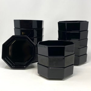 Art Deco Francês França ARC Arcoroc Octime Black Octagon Glass Bowl - 1 peça catch-all. Vendido individualmente