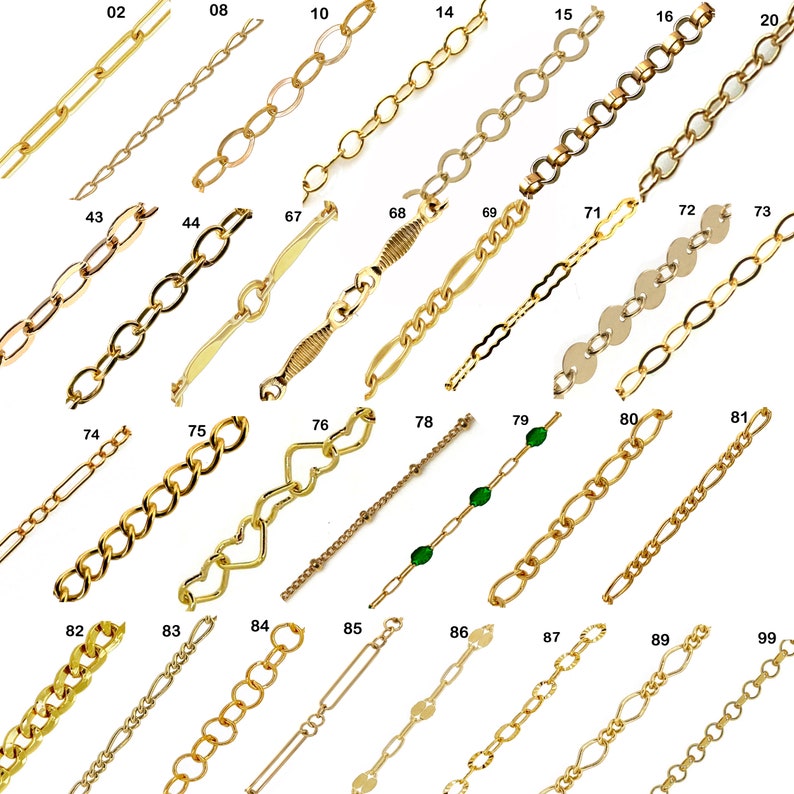 K&ouml;nnte beinhalten: Eine Sammlung von 20 goldenen Ketten, jede mit einem einzigartigen Design und Stil. Die Ketten sind mit 02, 08, 10, 14, 15, 16, 20, 43, 44, 67, 68, 69, 71, 72, 73, 74, 75, 76, 78, 79, 80, 81, 82, 83, 84, 85, 86, 87, 89 und 99 nummeriert.