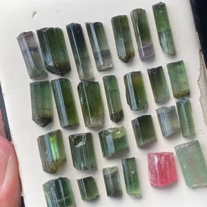 78 cts green tourmaline crystal lot