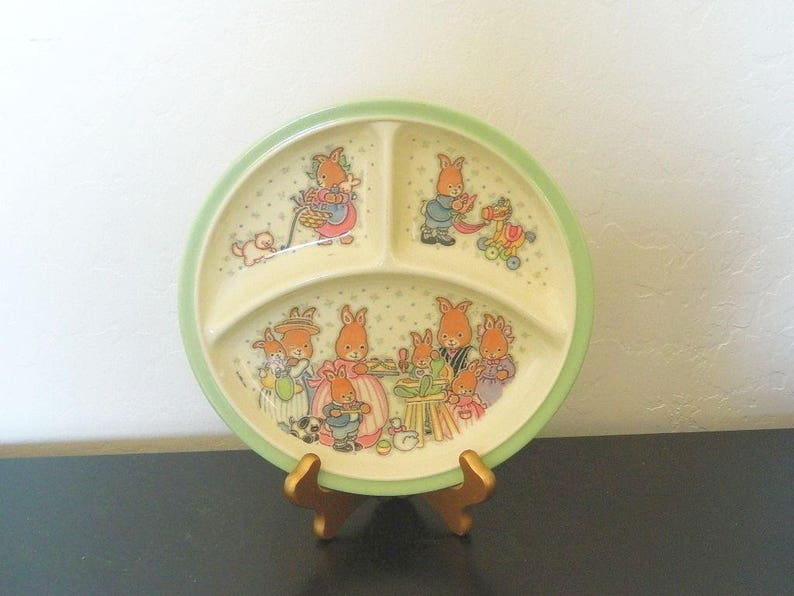 Bunny Family FREE SHIPPING Zak Designs Divided Melamine Plate Cara 1994 Children/'s Plate