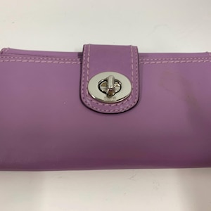 Cartera larga Coach Lavender en color lavanda