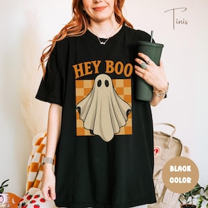 Hey Boo Halloween Shirt, Ghost Graphic Tee for Women, Spooky Season Funny Fall Shirt, Funny Halloween Party Apparel, Comfort Colors®,