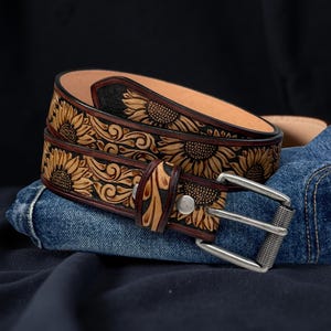 Genuine Leather Western Leather Belt For Women, Cowgirl Cowboy Floral Embossed Tooled Full Grain Leather Belt, Ranch Rodeo Belt for Women