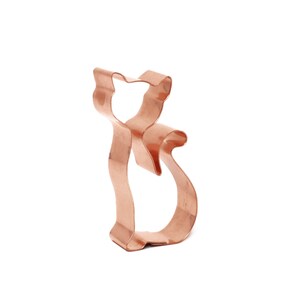 Small handmade copper Fancy Kitty cookie cutter – 3.25 inch elegant cat shape for baking or gifting