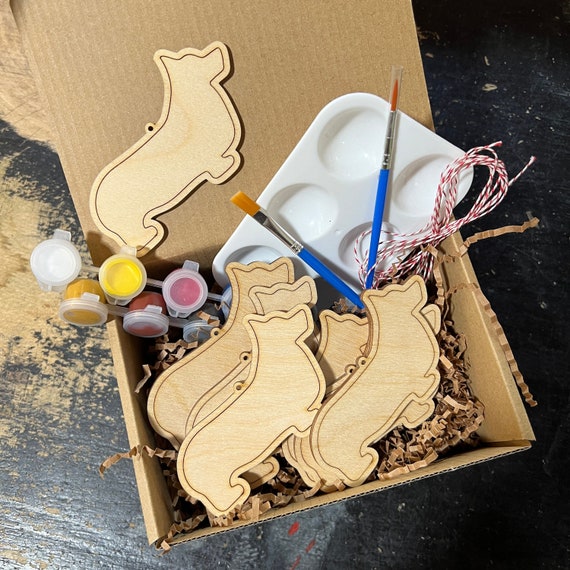 8 Pembroke Welsh Corgi Dog - Paint Your Own DIY Ornament - Ready to Make Craft Kit w/ Laser Cut Wood Shapes Paint - Brushes - Palette