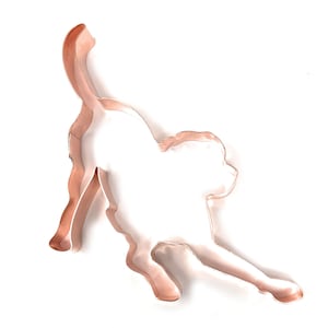 Retriever Dog Cookie Cutter: 5.5&quot; Copper, USA Made