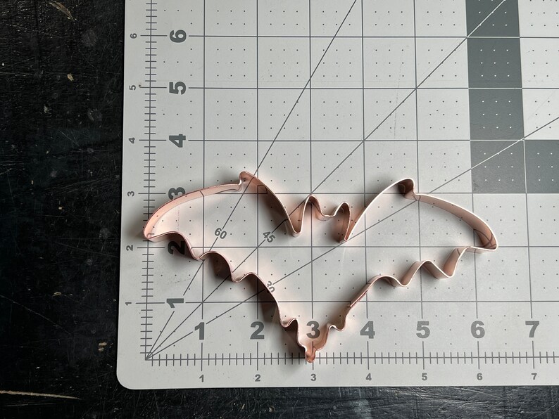 Bat Cutter Copper Bat Cookie Cutter - Halloween Design (6 X 3.5 Inches) - Made in ...