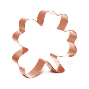 Four Leaf Clover Cookie Cutter, 3.5 x 3.5 Inches, Handmade Copper Baking Tool for St Patrick’s Day, Shamrock Cookies, Lucky Baking