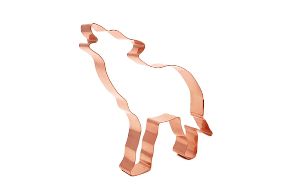 Howling Timber Wolf Cookie Cutter - Handcrafted by The Fussy Pup