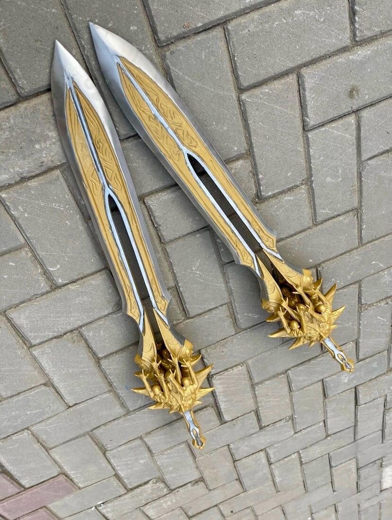 Handmade God of War Olympus Sword: Metal Cosplay Non Functional Anime Replica image 3
